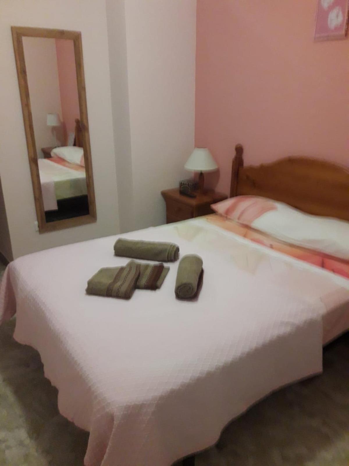 Piso De 3 Habitaciones En El Centro De Punta Umbria Recien Renovado! Esterno foto